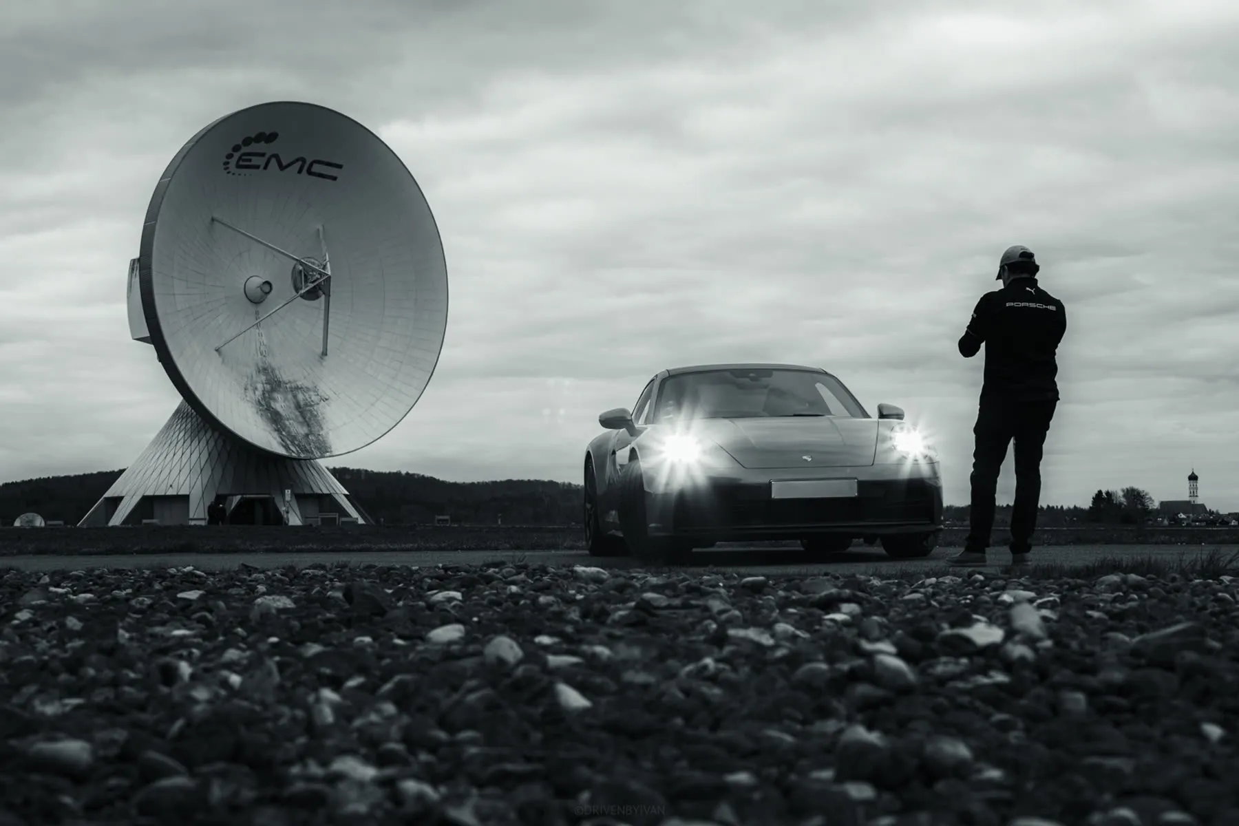 Ivan operating a camera rig during an automotive shoot in Raisting, Germany.